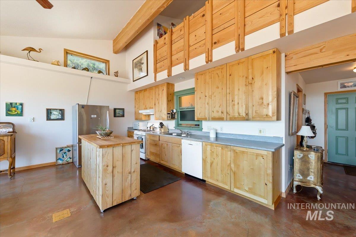 223 Evergreen Dr., Boise, Idaho 83716, 1 Bedroom, 1 Bathroom, Residential For Sale, Price $425,000,MLS 98986334