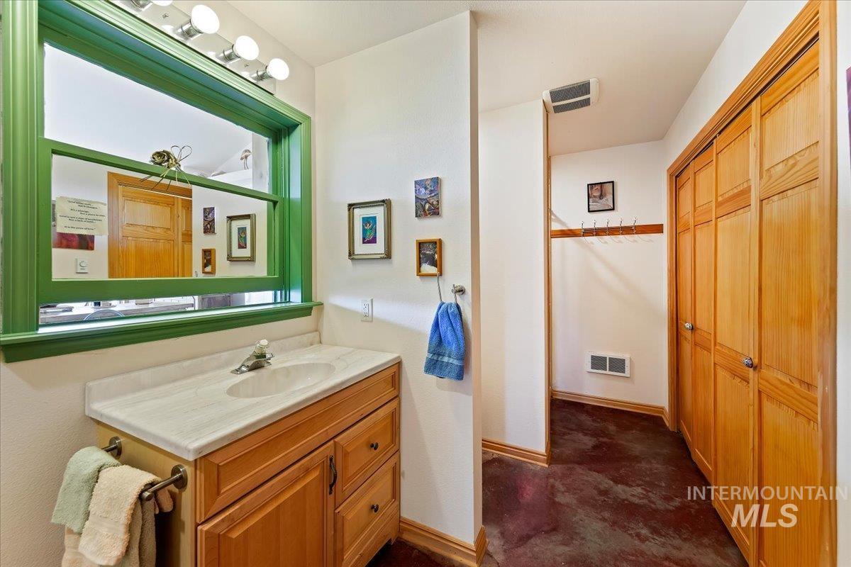 223 Evergreen Dr., Boise, Idaho 83716, 1 Bedroom, 1 Bathroom, Residential For Sale, Price $425,000,MLS 98986334