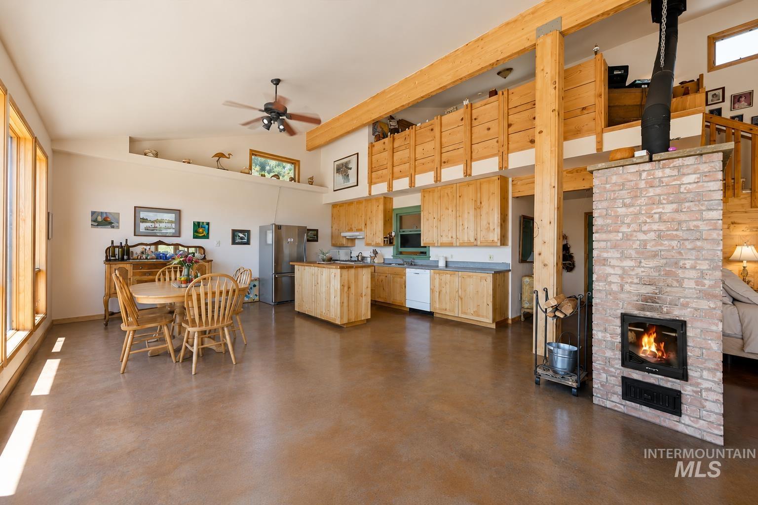 223 Evergreen Dr., Boise, Idaho 83716, 1 Bedroom, 1 Bathroom, Residential For Sale, Price $425,000, 98986334