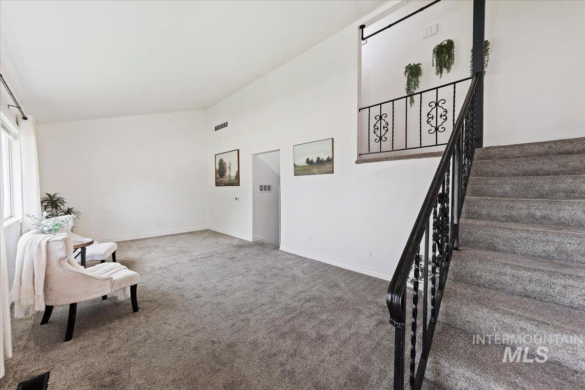 714 NW 8th St, Meridian, Idaho 83642, 2 Bedrooms, 1 Bathroom, Residential For Sale, Price $259,000, 98986336