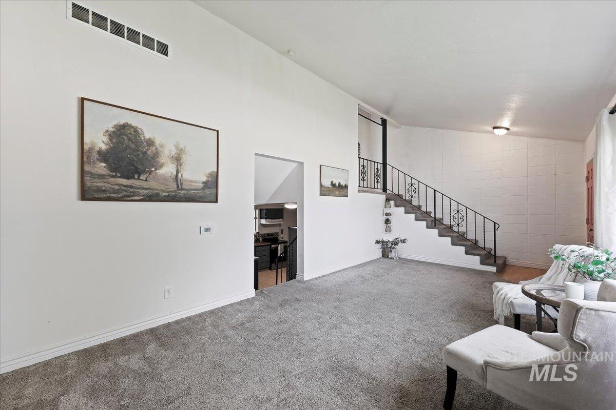 714 NW 8th St, Meridian, Idaho 83642, 2 Bedrooms, 1 Bathroom, Residential For Sale, Price $259,000, 98986336