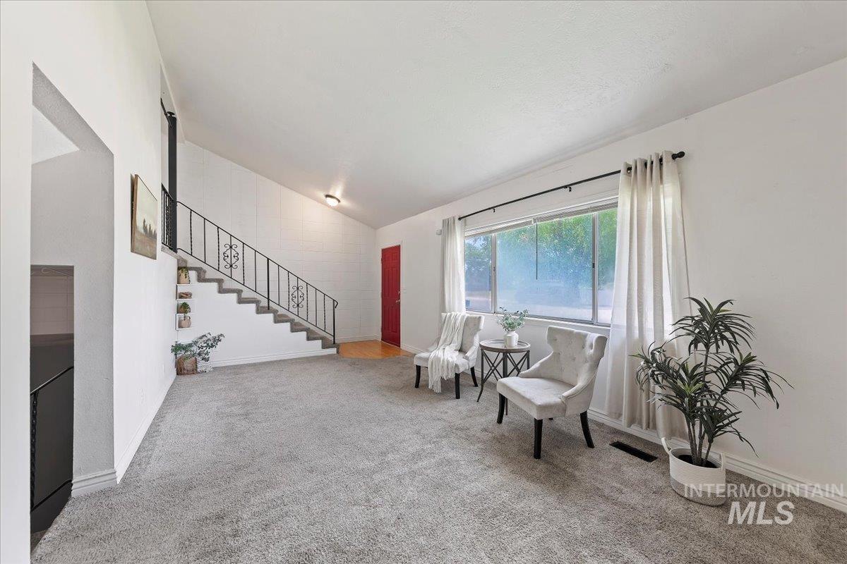 714 NW 8th St, Meridian, Idaho 83642, 2 Bedrooms, 1 Bathroom, Residential For Sale, Price $259,000, 98986336