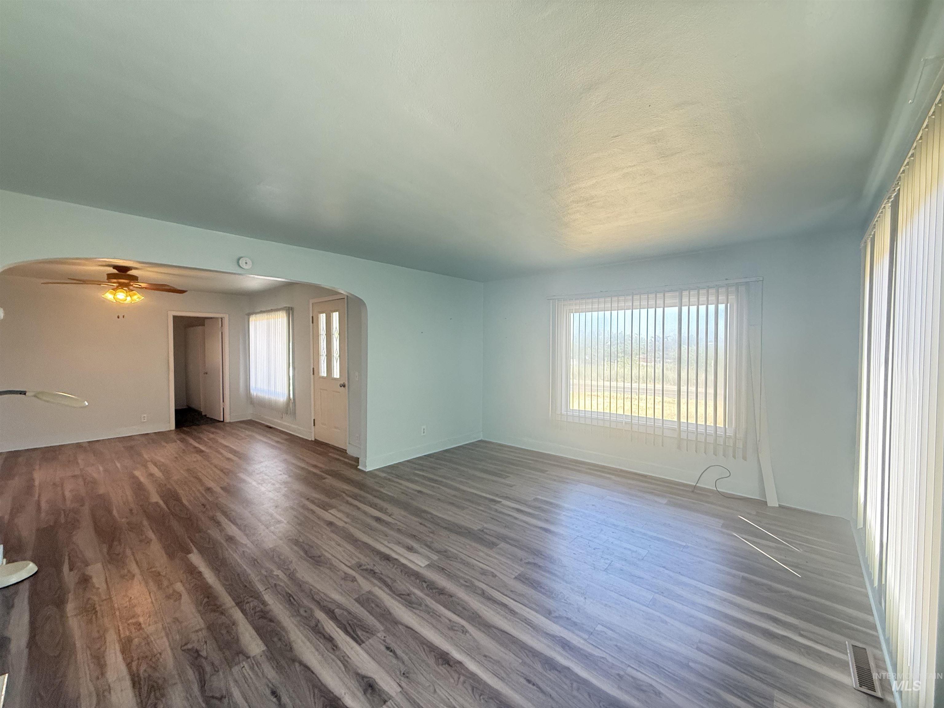 2042 13th street, Clarkston, Washington 99403, 6 Bedrooms, 1 Bathroom, Residential For Sale, Price $450,000,MLS 98986344