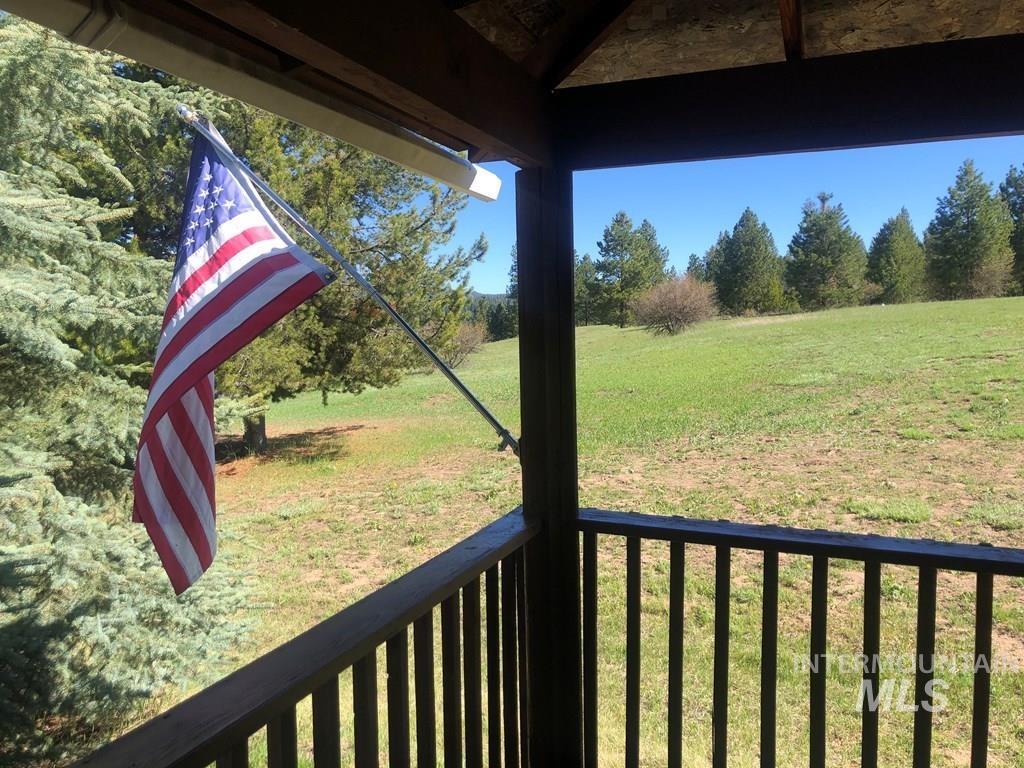 9606 Packer John Road, Smiths Ferry, Idaho 83611, 3 Bedrooms, 1.5 Bathrooms, Residential For Sale, Price $625,900,MLS 98986345