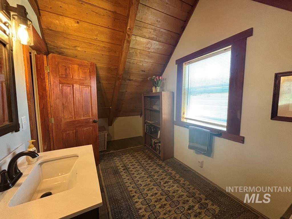 9606 Packer John Road, Smiths Ferry, Idaho 83611, 3 Bedrooms, 1.5 Bathrooms, Residential For Sale, Price $625,900,MLS 98986345