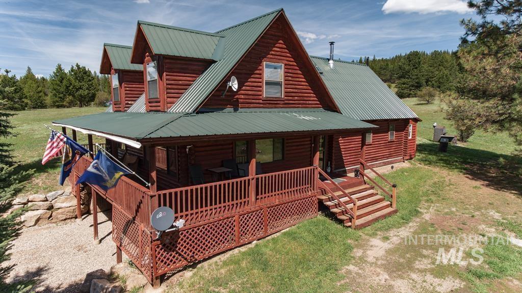9606 Packer John Road, Smiths Ferry, Idaho 83611, 3 Bedrooms, 1.5 Bathrooms, Residential For Sale, Price $625,900,MLS 98986345