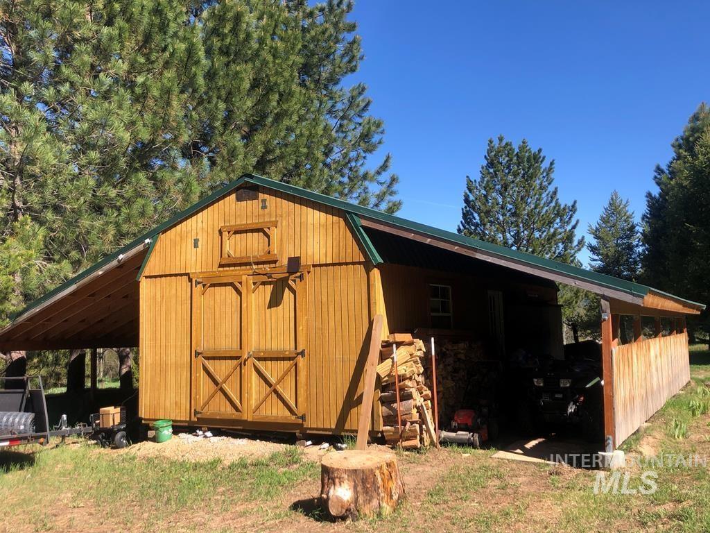 9606 Packer John Road, Smiths Ferry, Idaho 83611, 3 Bedrooms, 1.5 Bathrooms, Residential For Sale, Price $625,900,MLS 98986345