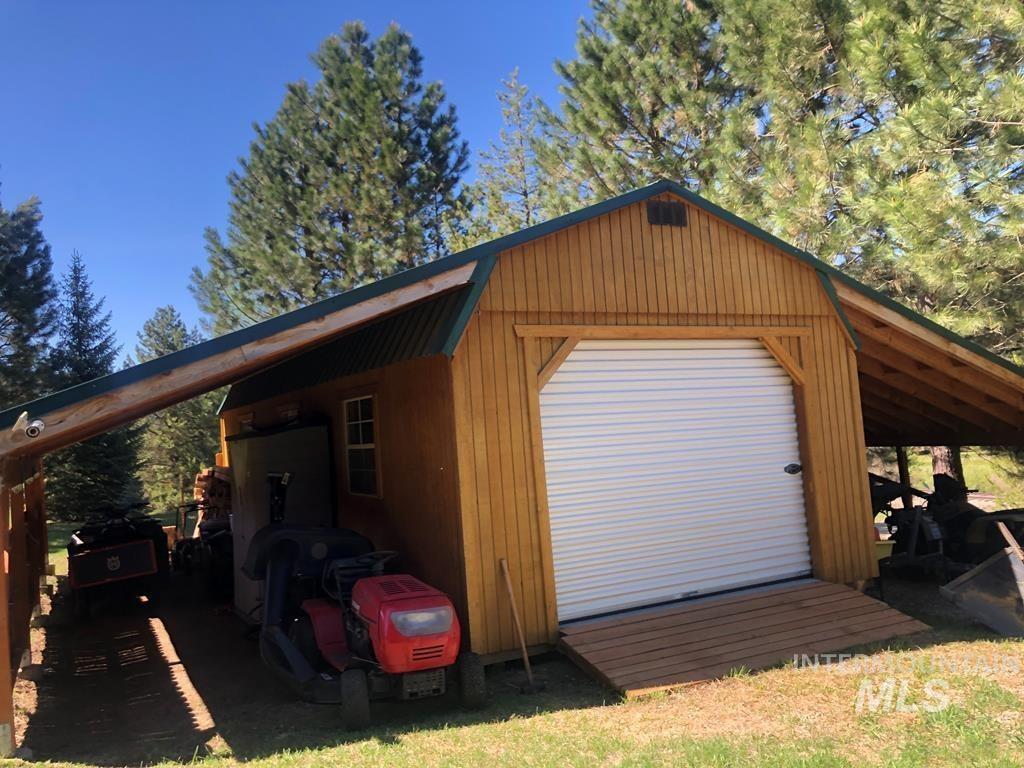 9606 Packer John Road, Smiths Ferry, Idaho 83611, 3 Bedrooms, 1.5 Bathrooms, Residential For Sale, Price $625,900,MLS 98986345