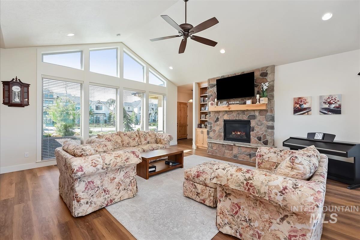 6810 S Pemberley Way, Meridian, Idaho 83642, 3 Bedrooms, 3 Bathrooms, Residential For Sale, Price $1,200,000, 98986347