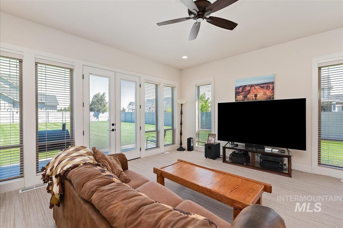 6810 S Pemberley Way, Meridian, Idaho 83642, 3 Bedrooms, 3 Bathrooms, Residential For Sale, Price $1,200,000, 98986347