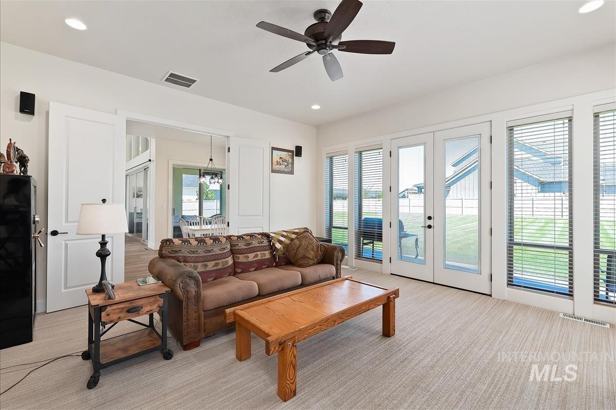 6810 S Pemberley Way, Meridian, Idaho 83642, 3 Bedrooms, 3 Bathrooms, Residential For Sale, Price $1,200,000, 98986347