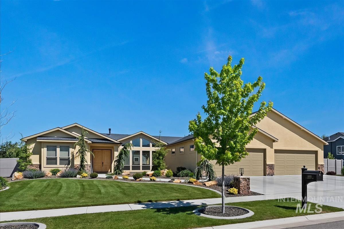 6810 S Pemberley Way, Meridian, Idaho 83642, 3 Bedrooms, 3 Bathrooms, Residential For Sale, Price $1,200,000, 98986347
