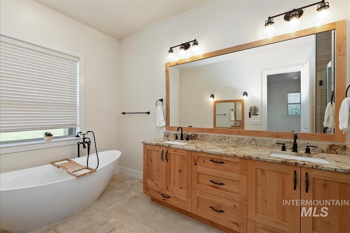 6810 S Pemberley Way, Meridian, Idaho 83642, 3 Bedrooms, 3 Bathrooms, Residential For Sale, Price $1,200,000, 98986347
