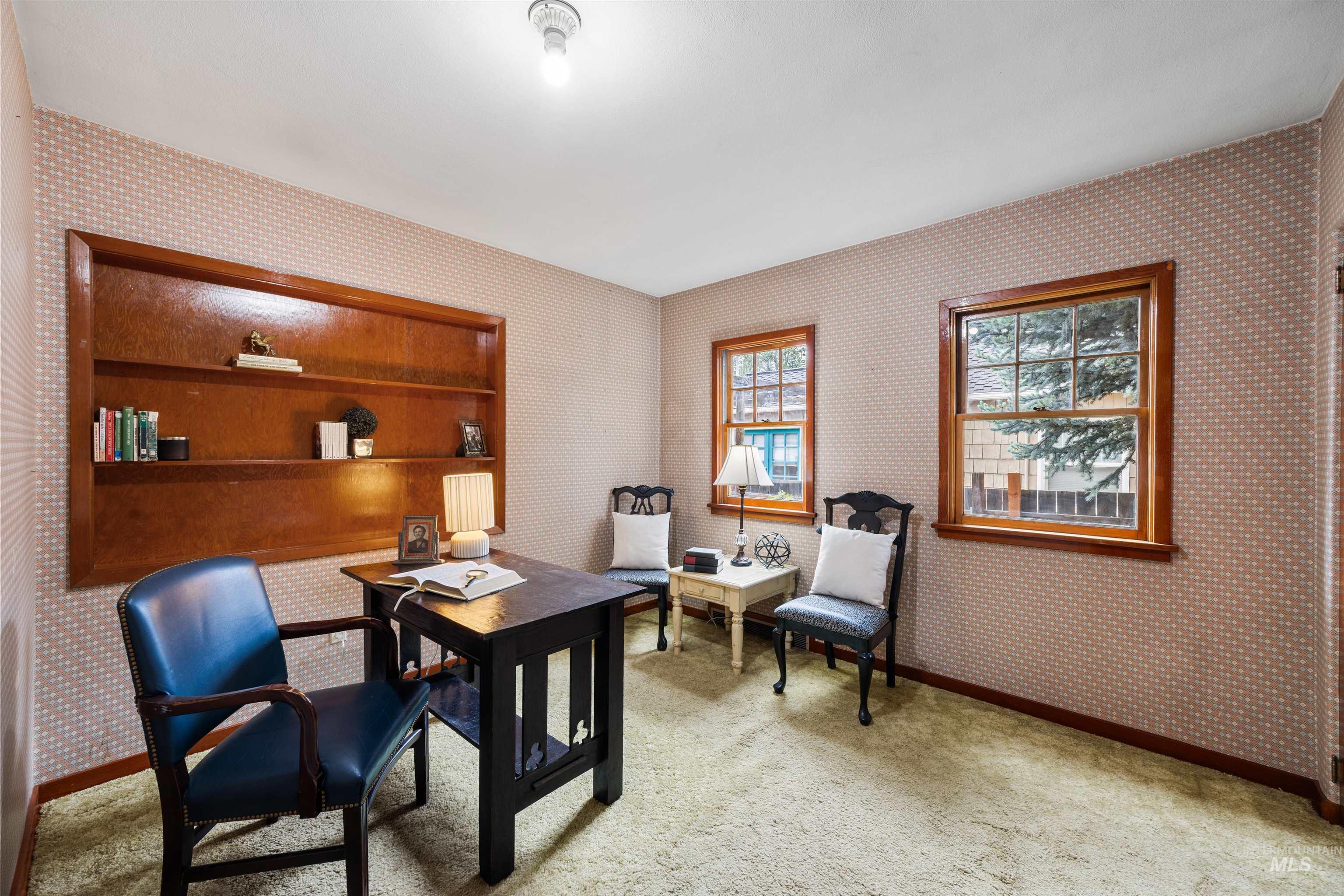 2127 W State, Boise, Idaho 83702, 2 Bedrooms, 1 Bathroom, Residential Income For Sale, Price $530,000, 98986352