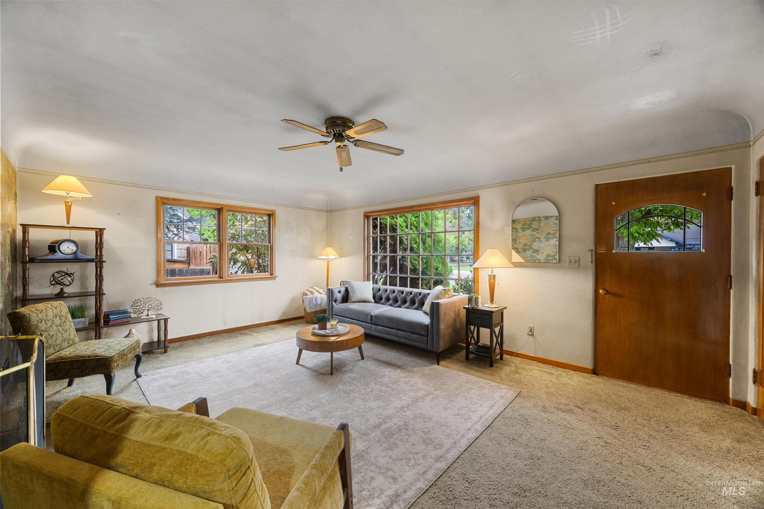 2127 W State, Boise, Idaho 83702, 2 Bedrooms, 1 Bathroom, Residential Income For Sale, Price $530,000, 98986352