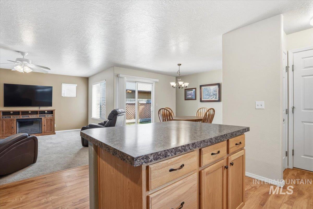 9945 W Bronze Street, Boise, Idaho 83709, 3 Bedrooms, 2.5 Bathrooms, Residential For Sale, Price $414,900,MLS 98986354
