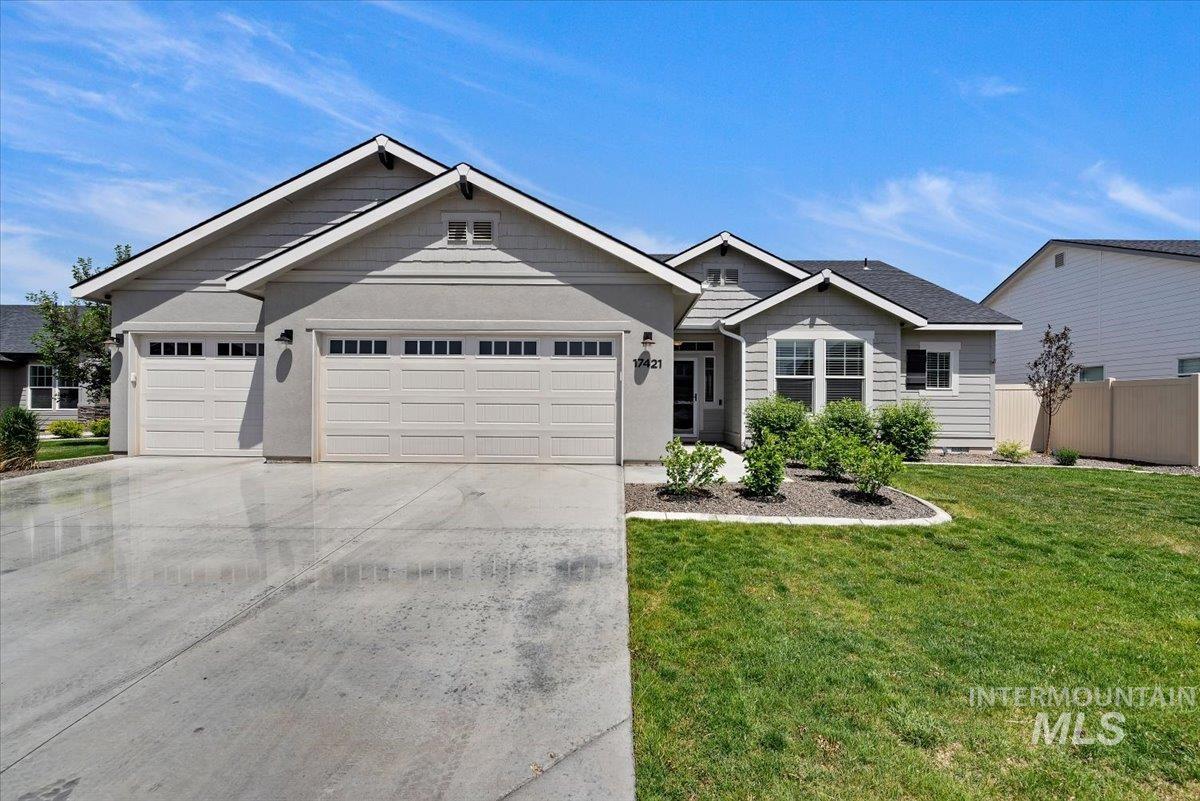 17421 N Santimon Way, Nampa, Idaho 83687, 4 Bedrooms, 2 Bathrooms, Residential For Sale, Price $515,000,MLS 98986356