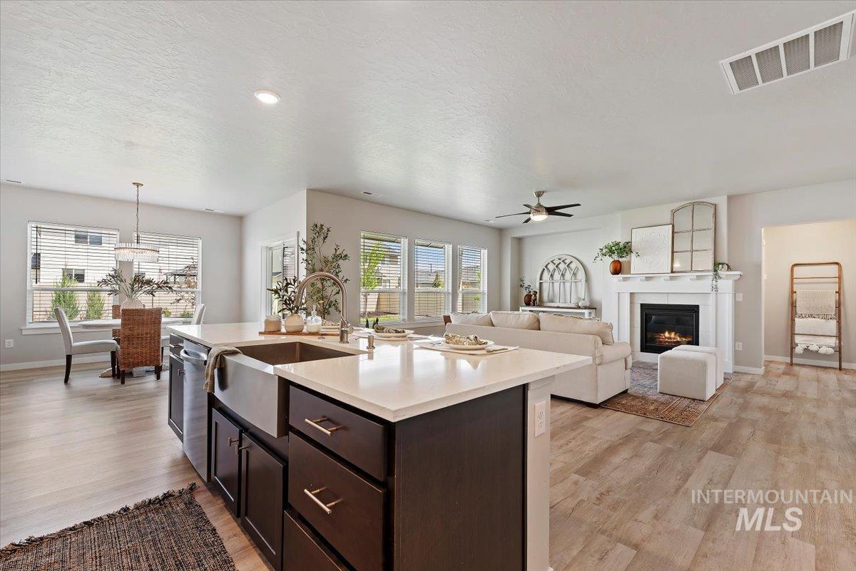 17421 N Santimon Way, Nampa, Idaho 83687, 4 Bedrooms, 2 Bathrooms, Residential For Sale, Price $515,000,MLS 98986356