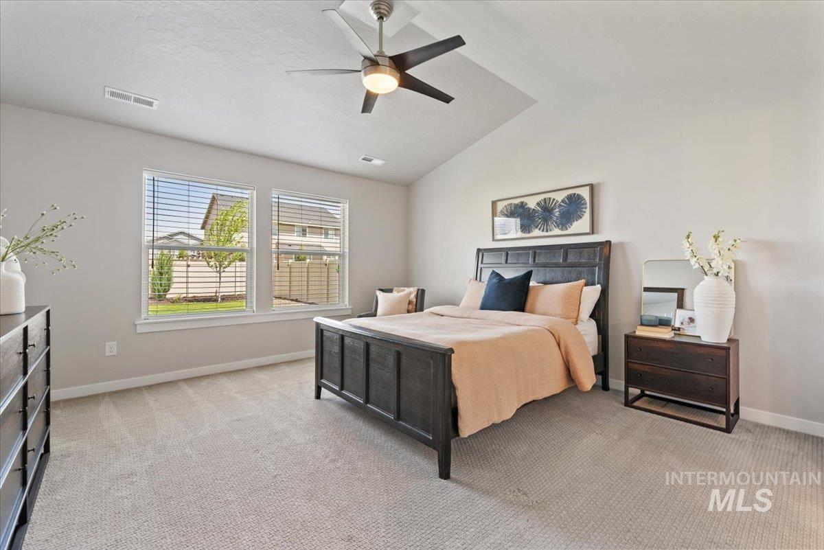 17421 N Santimon Way, Nampa, Idaho 83687, 4 Bedrooms, 2 Bathrooms, Residential For Sale, Price $515,000,MLS 98986356