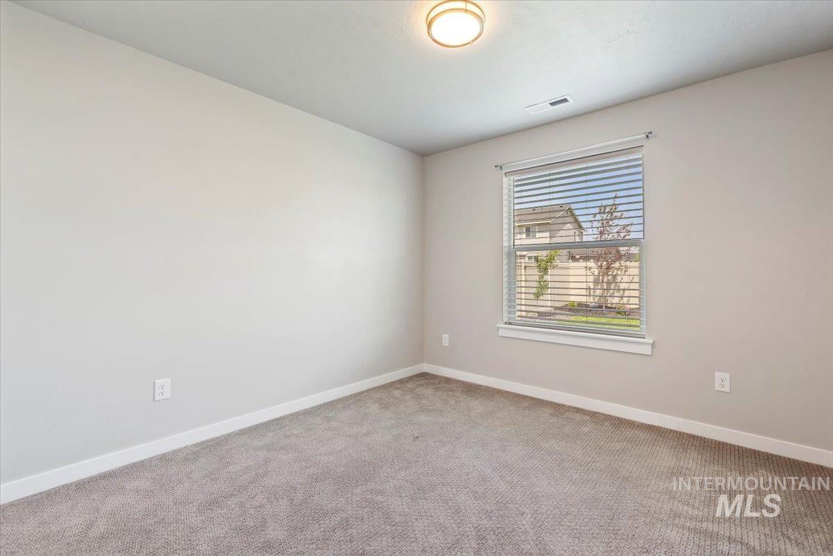 17421 N Santimon Way, Nampa, Idaho 83687, 4 Bedrooms, 2 Bathrooms, Residential For Sale, Price $515,000,MLS 98986356