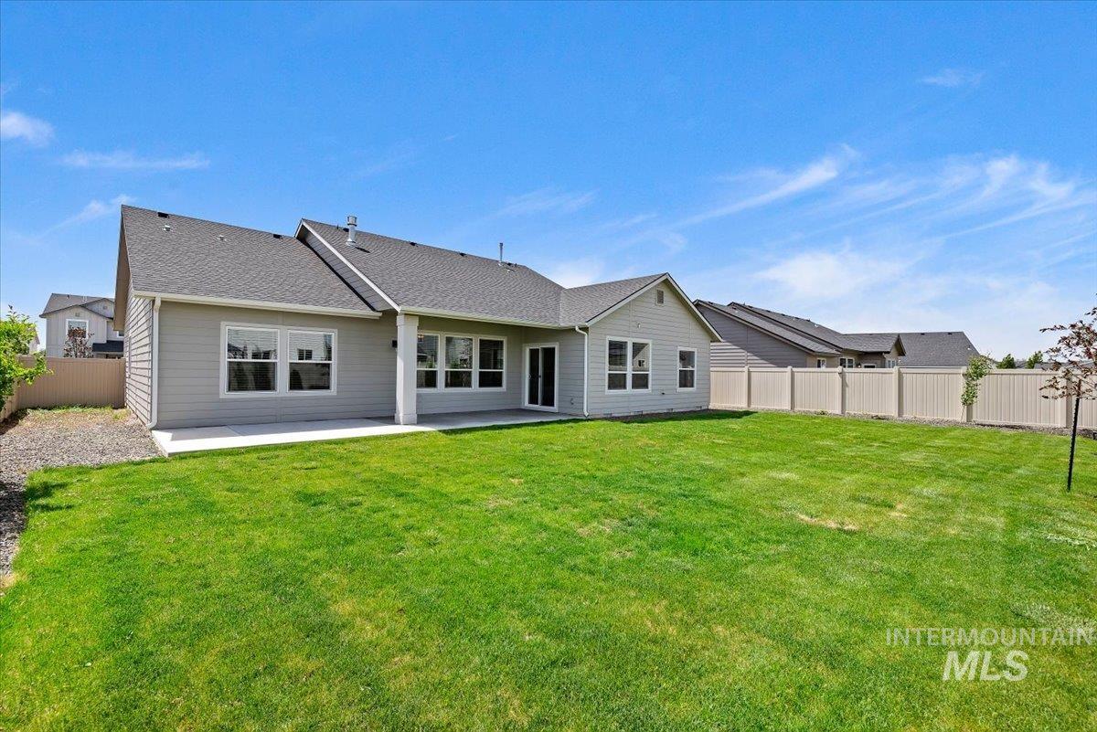 17421 N Santimon Way, Nampa, Idaho 83687, 4 Bedrooms, 2 Bathrooms, Residential For Sale, Price $515,000,MLS 98986356