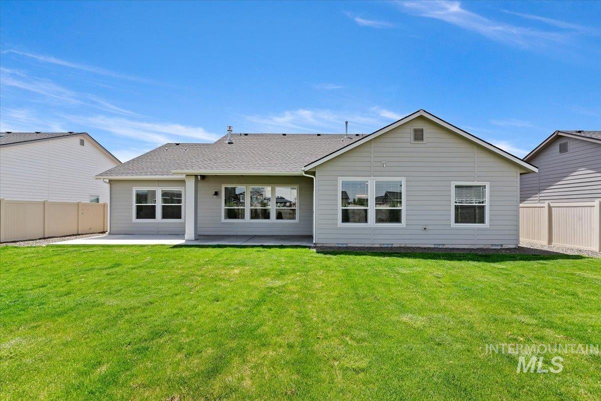 17421 N Santimon Way, Nampa, Idaho 83687, 4 Bedrooms, 2 Bathrooms, Residential For Sale, Price $515,000,MLS 98986356
