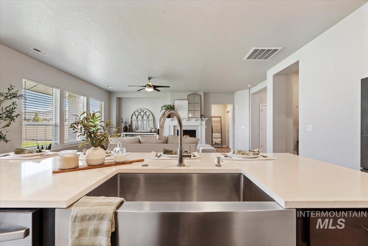 17421 N Santimon Way, Nampa, Idaho 83687, 4 Bedrooms, 2 Bathrooms, Residential For Sale, Price $515,000,MLS 98986356