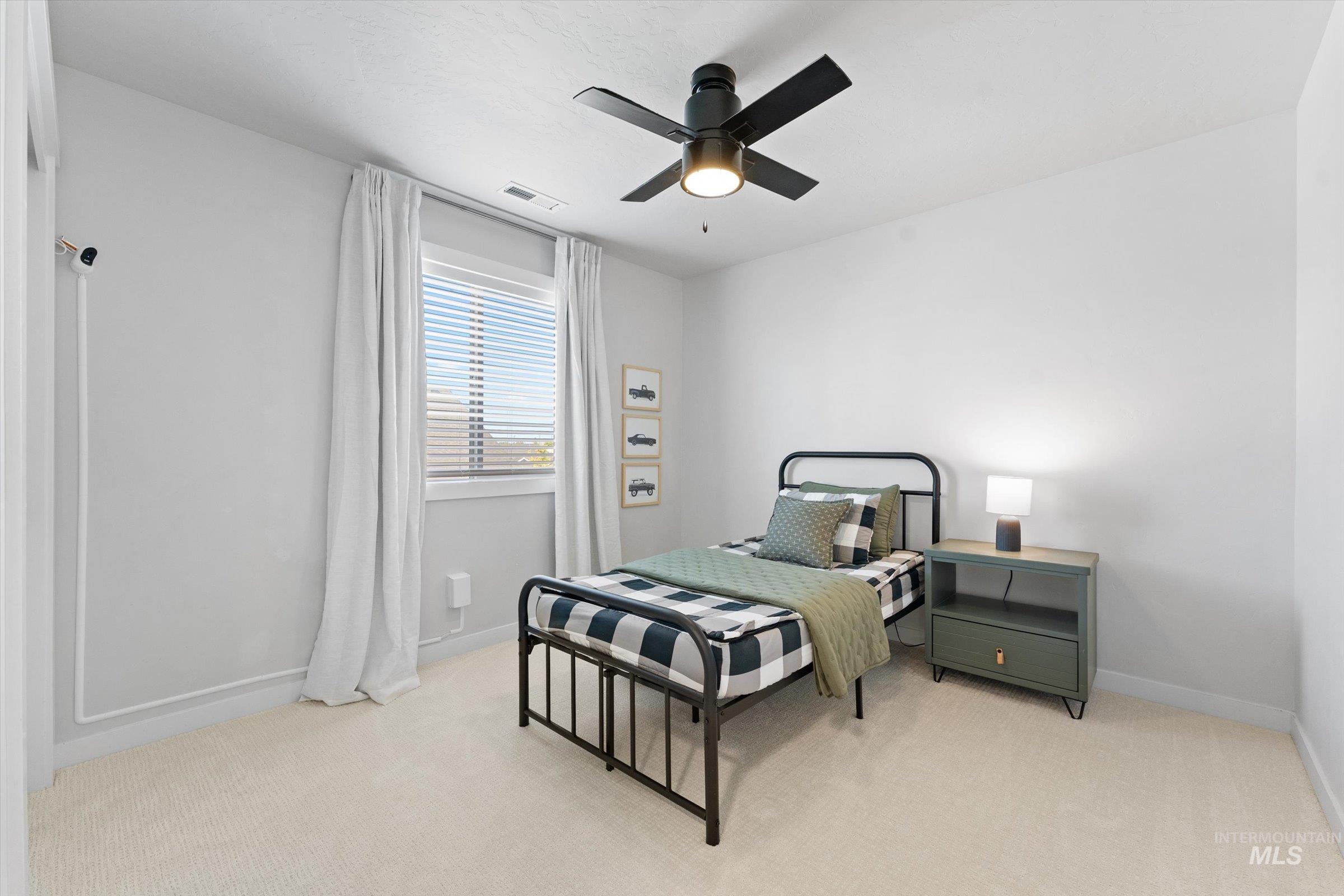 3094 W Sunny Cove St, Meridian, Idaho 83646, 4 Bedrooms, 2.5 Bathrooms, Residential For Sale, Price $639,300,MLS 98986357