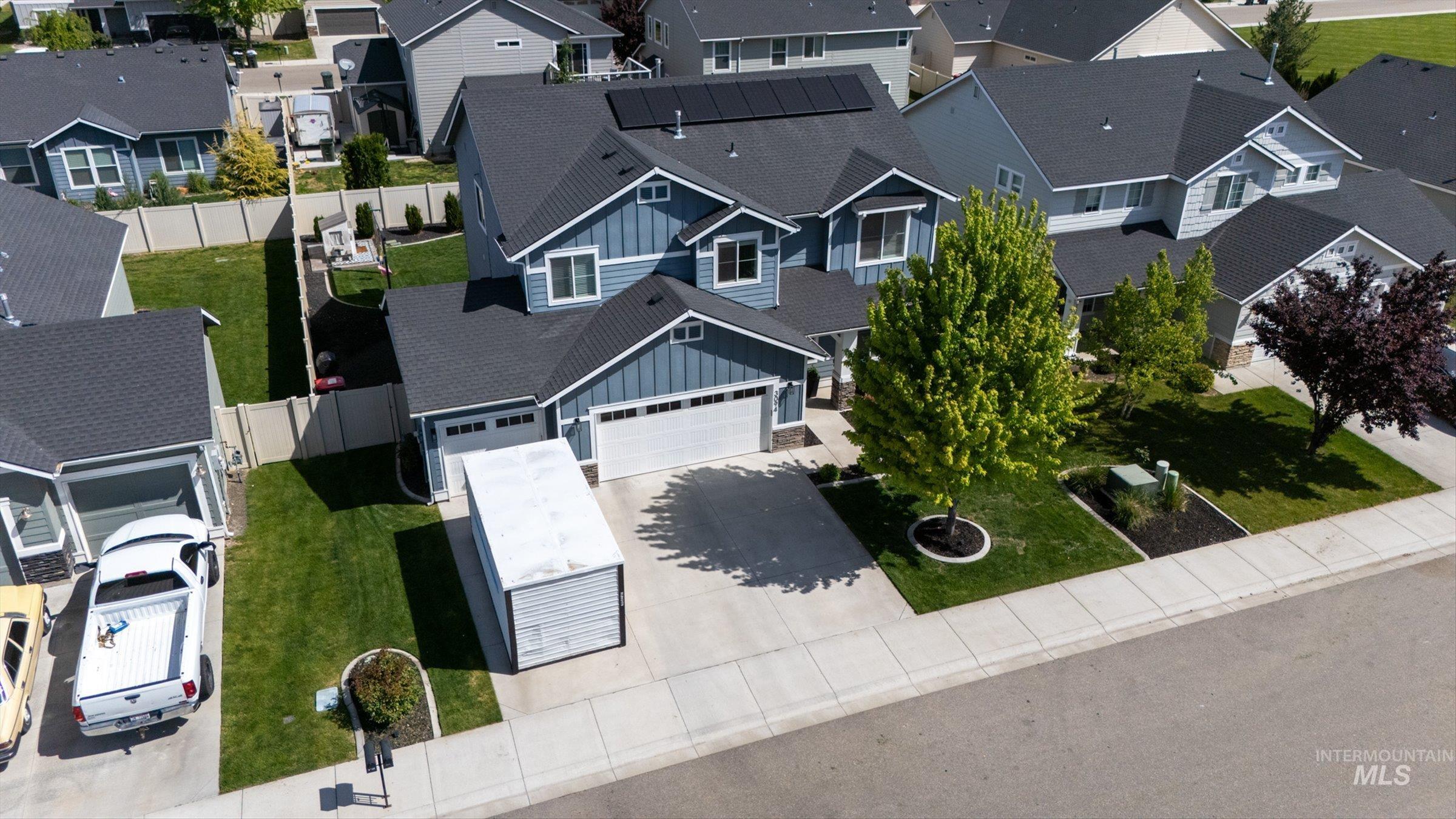 3094 W Sunny Cove St, Meridian, Idaho 83646, 4 Bedrooms, 2.5 Bathrooms, Residential For Sale, Price $639,300,MLS 98986357