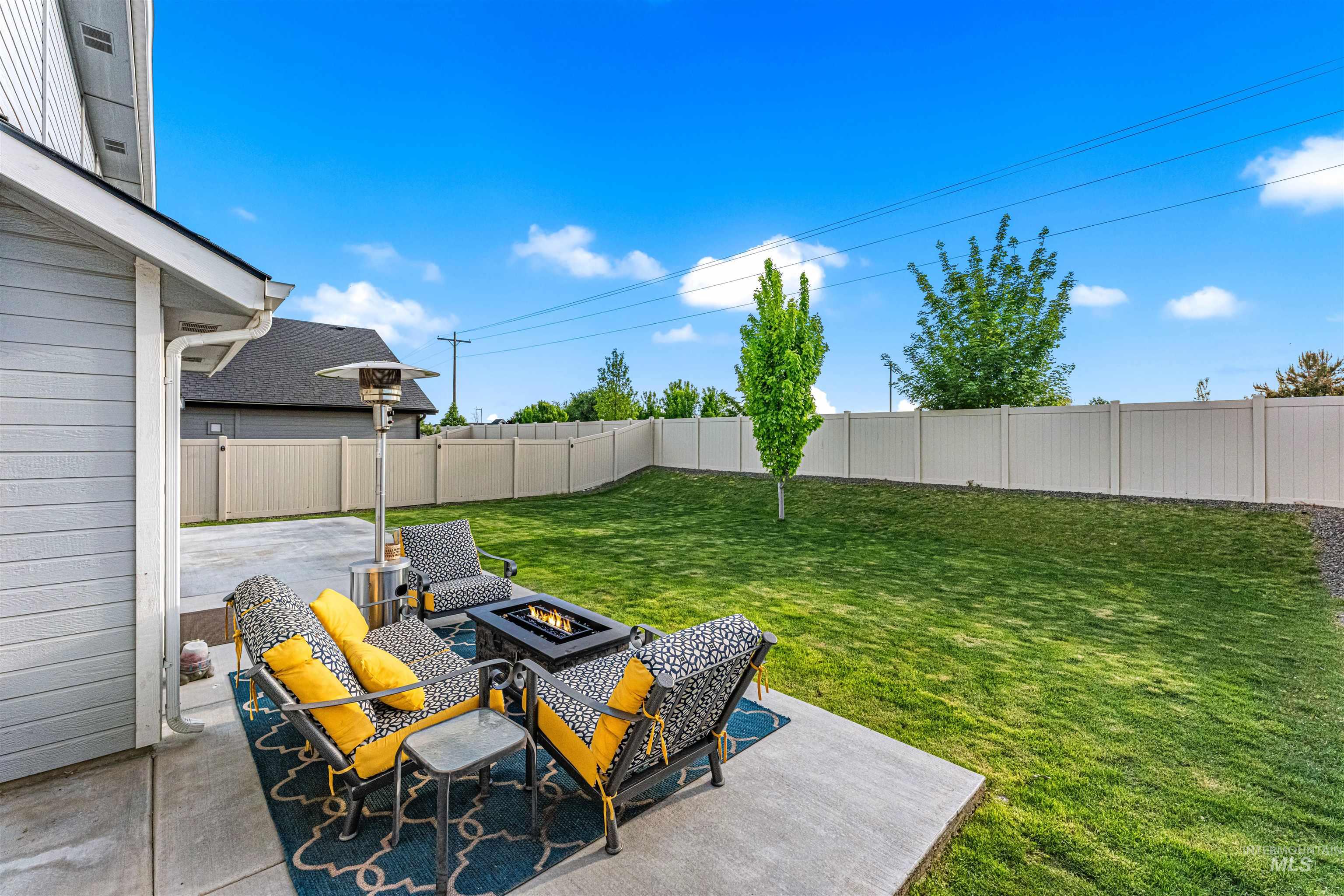 17817 Sunset Ridge Ave., Nampa, Idaho 83687, 4 Bedrooms, 2.5 Bathrooms, Residential For Sale, Price $489,900,MLS 98986358