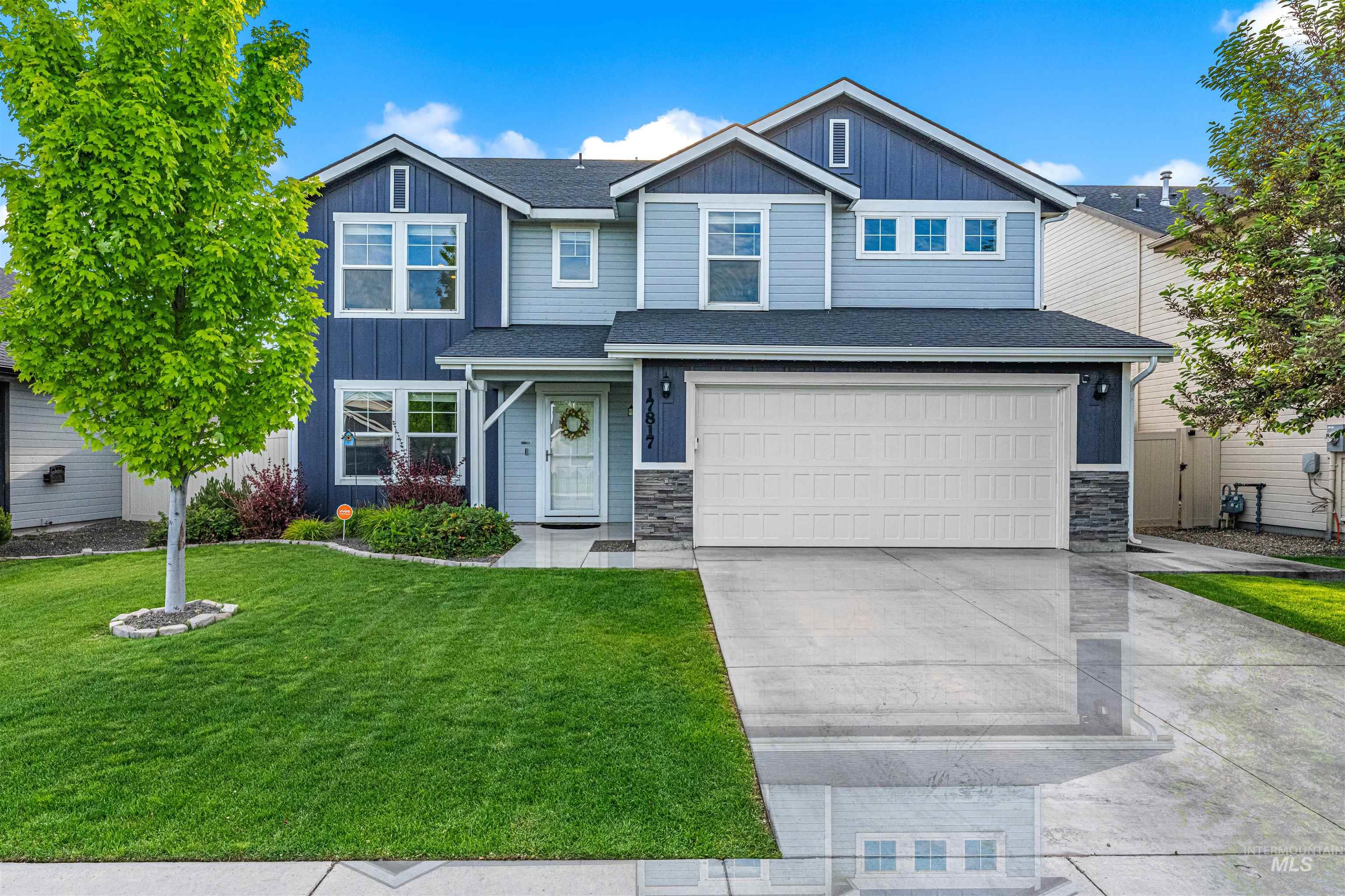 17817 Sunset Ridge Ave., Nampa, Idaho 83687, 4 Bedrooms, 2.5 Bathrooms, Residential For Sale, Price $499,900, 98986358