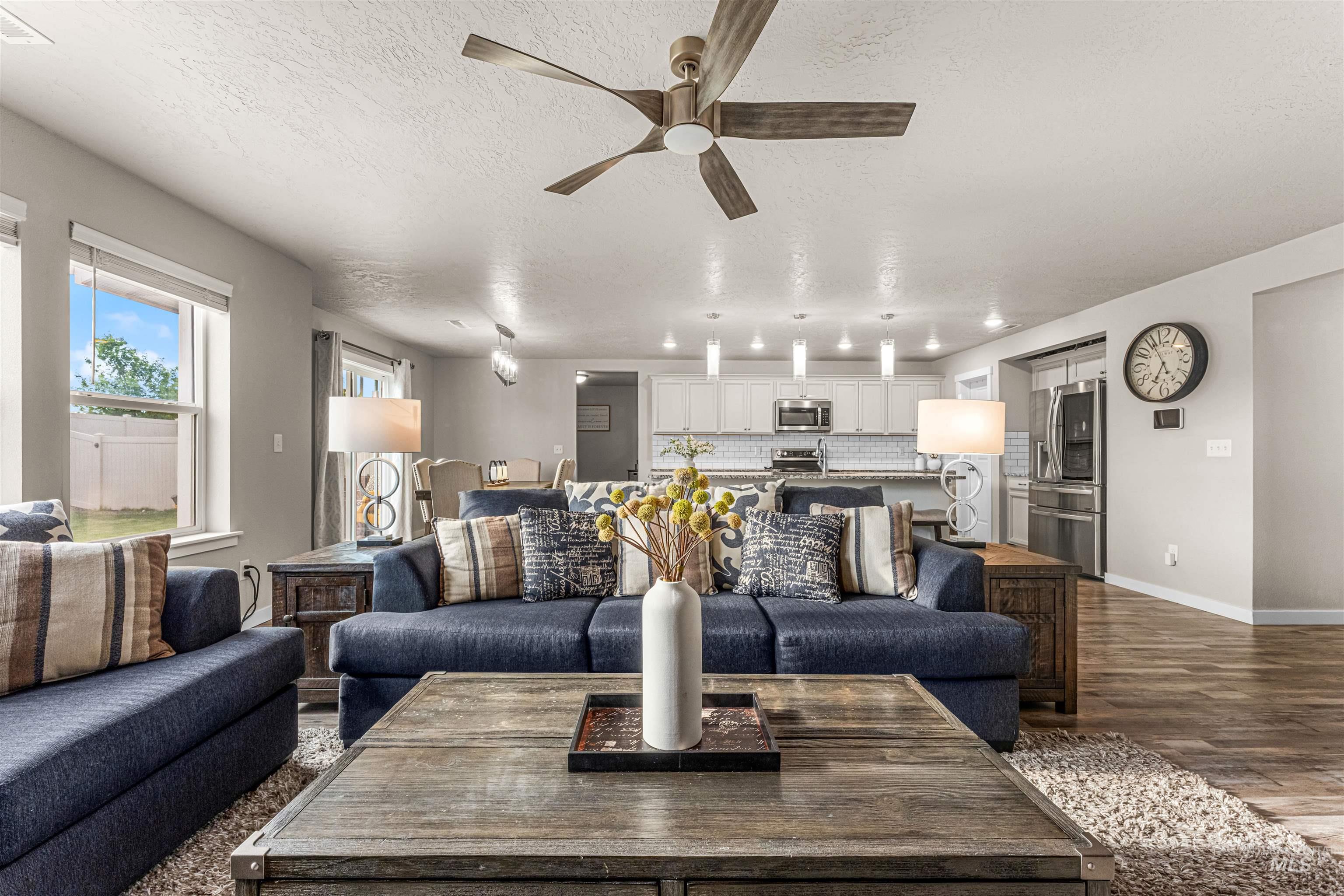 17817 Sunset Ridge Ave., Nampa, Idaho 83687, 4 Bedrooms, 2.5 Bathrooms, Residential For Sale, Price $489,900,MLS 98986358