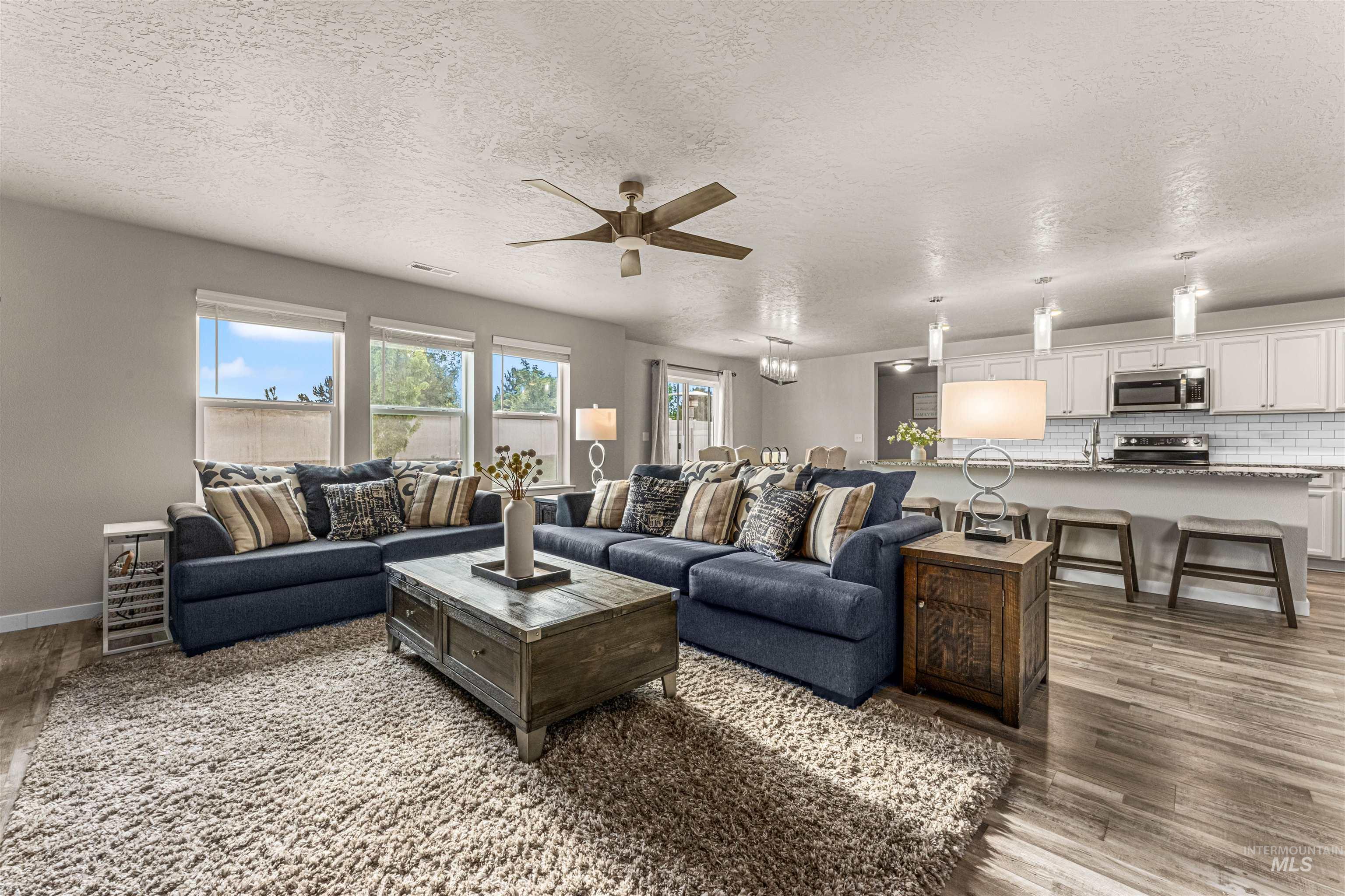 17817 Sunset Ridge Ave., Nampa, Idaho 83687, 4 Bedrooms, 2.5 Bathrooms, Residential For Sale, Price $499,900, 98986358