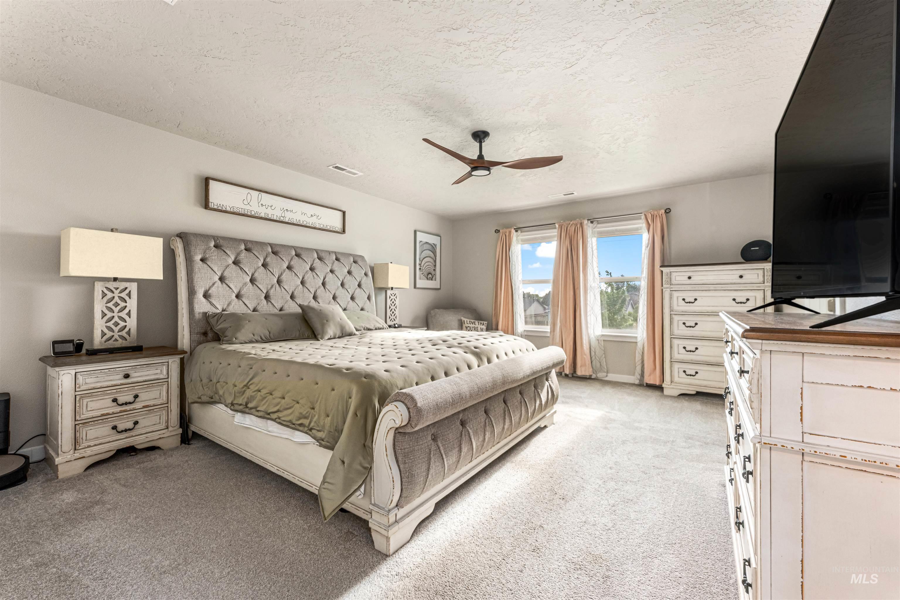 17817 Sunset Ridge Ave., Nampa, Idaho 83687, 4 Bedrooms, 2.5 Bathrooms, Residential For Sale, Price $489,900,MLS 98986358