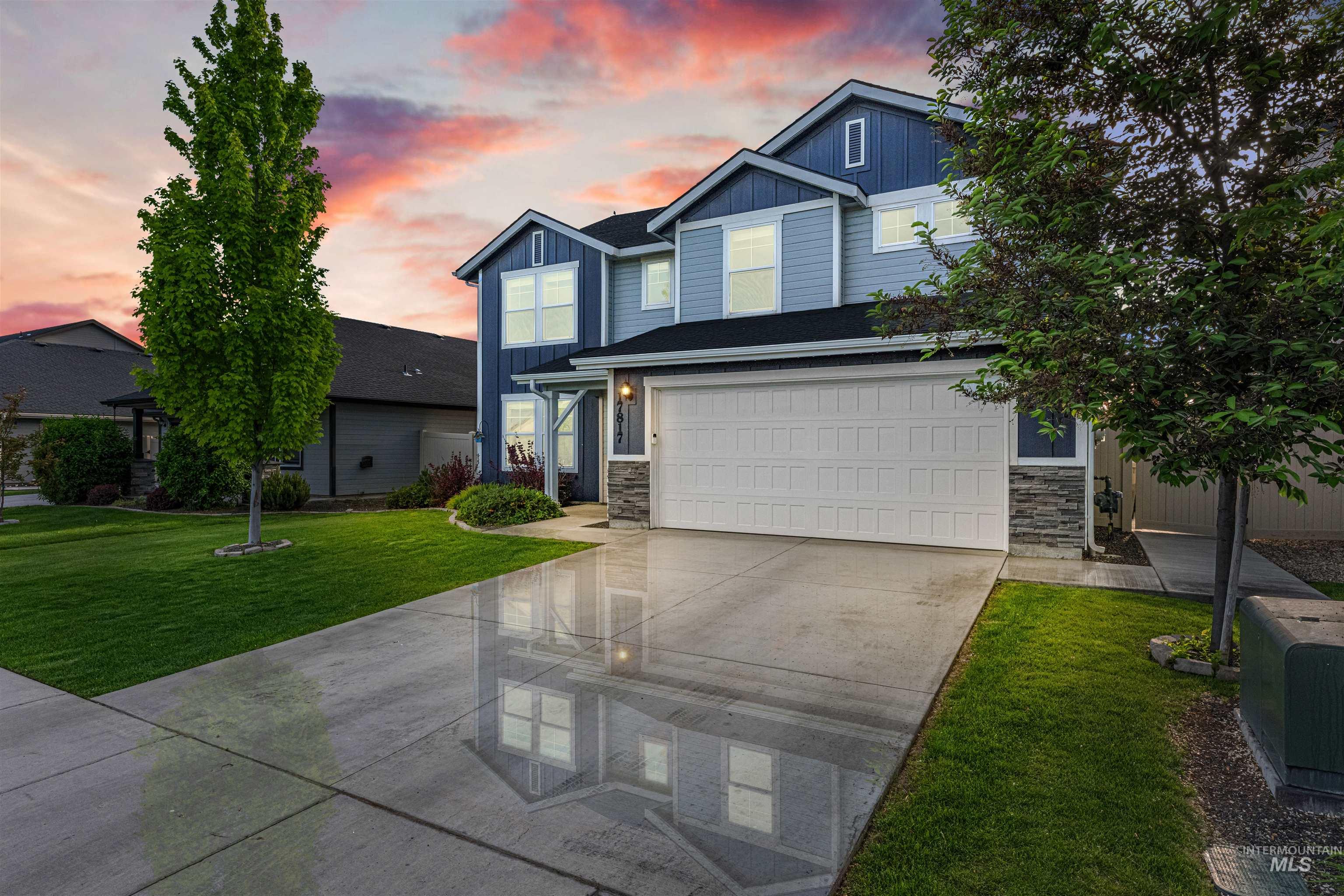 17817 Sunset Ridge Ave., Nampa, Idaho 83687, 4 Bedrooms, 2.5 Bathrooms, Residential For Sale, Price $489,900,MLS 98986358