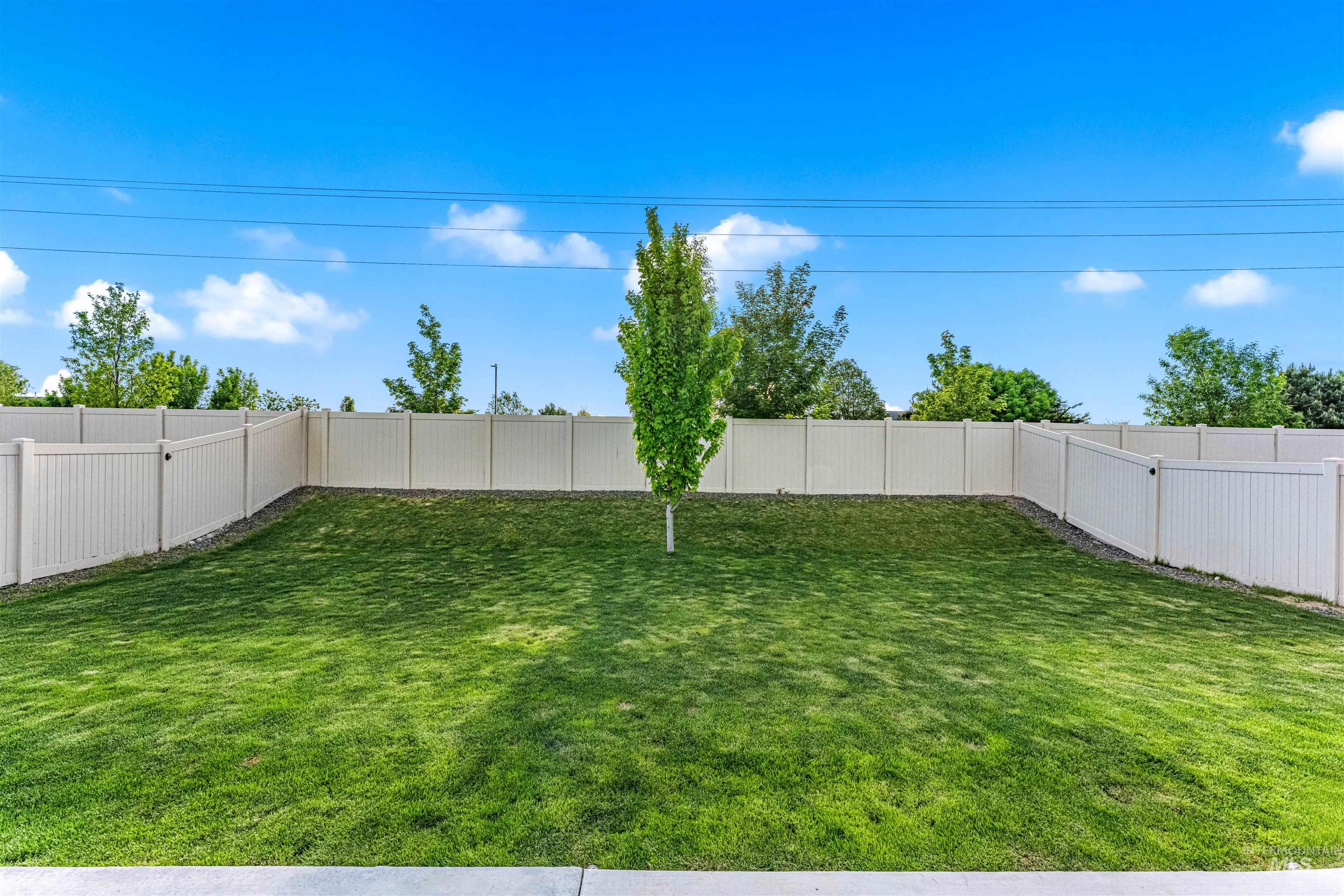17817 Sunset Ridge Ave., Nampa, Idaho 83687, 4 Bedrooms, 2.5 Bathrooms, Residential For Sale, Price $529,900,MLS 98986358