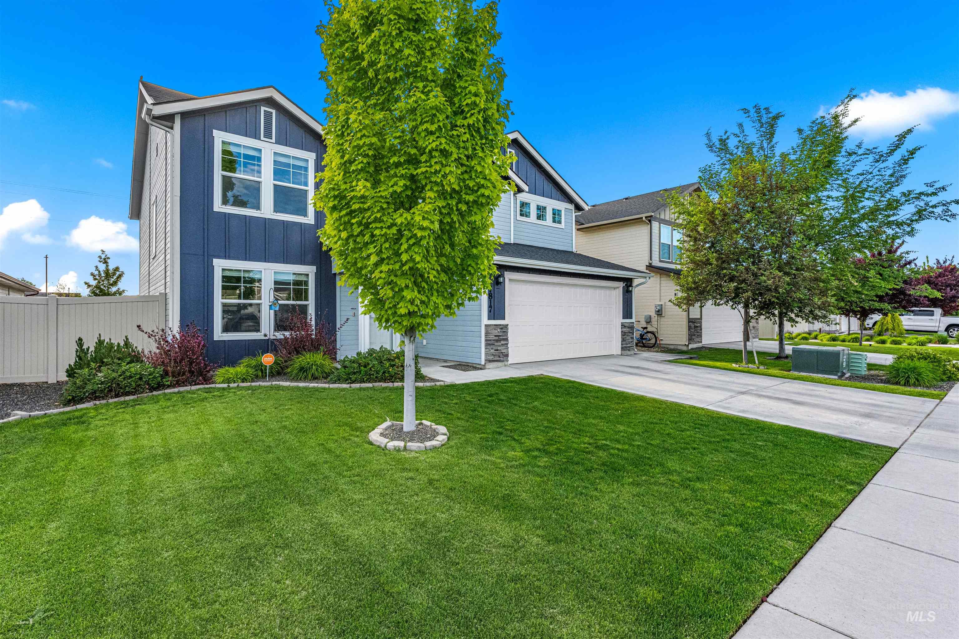17817 Sunset Ridge Ave., Nampa, Idaho 83687, 4 Bedrooms, 2.5 Bathrooms, Residential For Sale, Price $529,900,MLS 98986358
