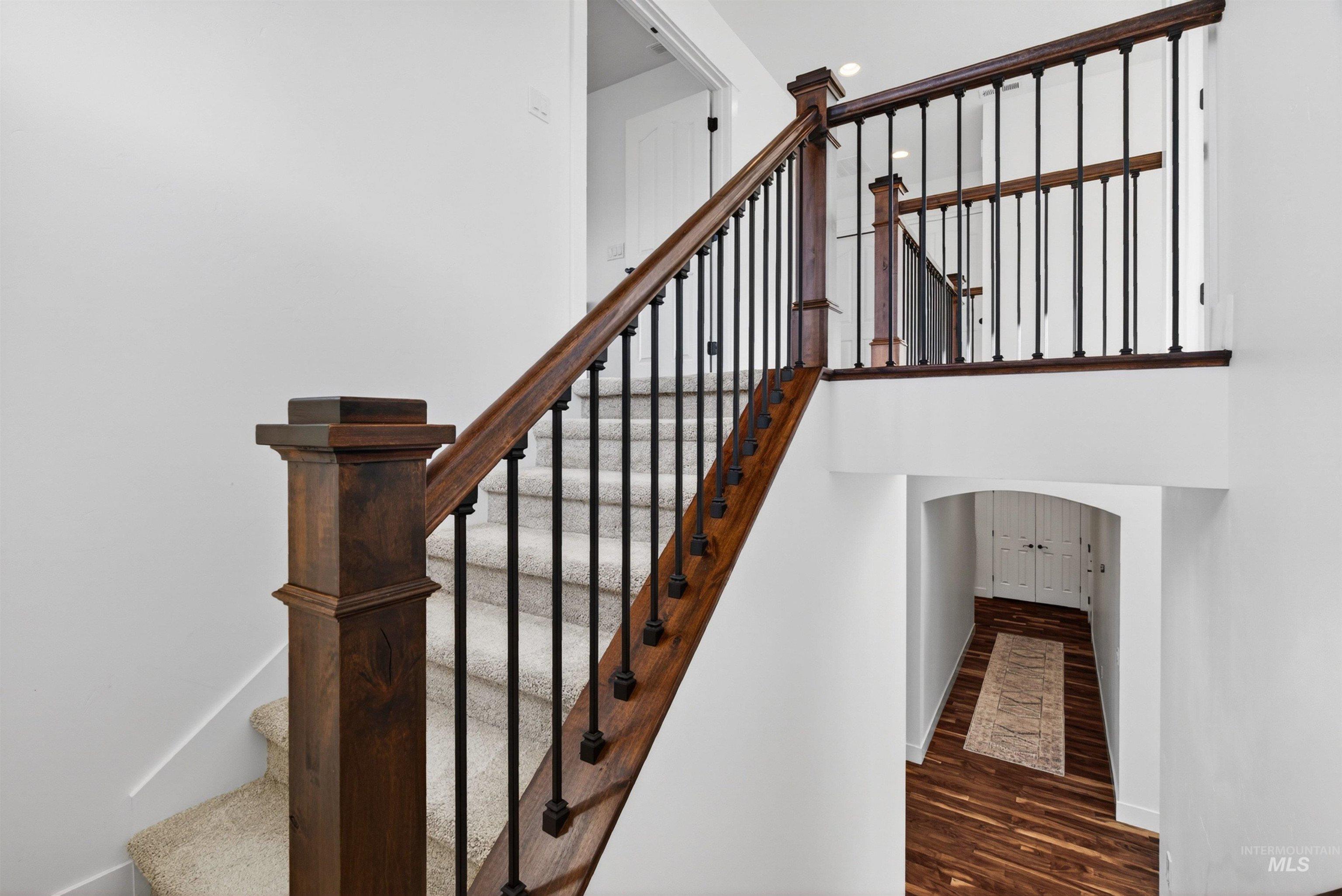 7624 S Wagons View Avenue, Boise, Idaho 83716, 5 Bedrooms, 3 Bathrooms, Residential For Sale, Price $1,200,000, 98986361