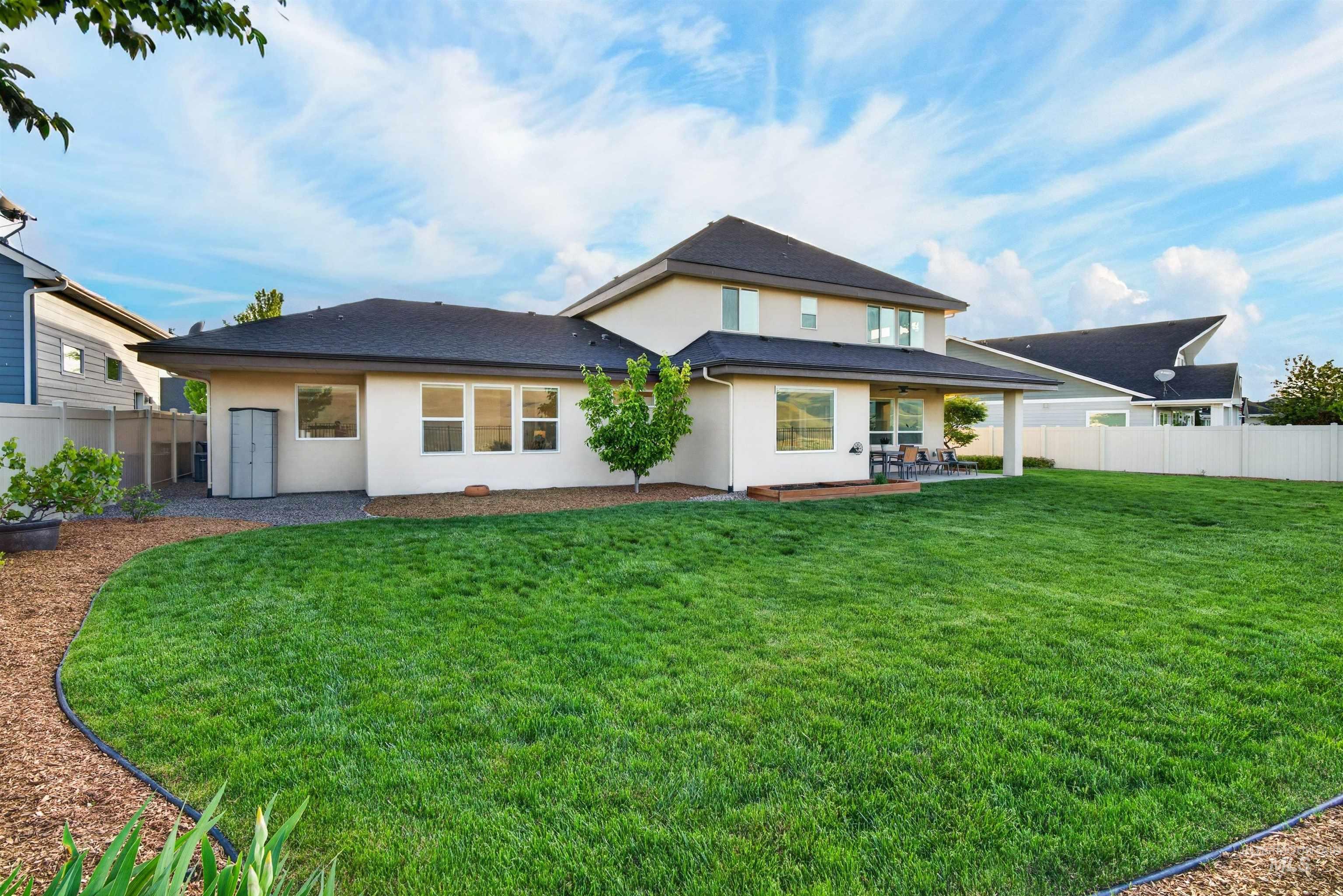7624 S Wagons View Avenue, Boise, Idaho 83716, 5 Bedrooms, 3 Bathrooms, Residential For Sale, Price $1,200,000, 98986361