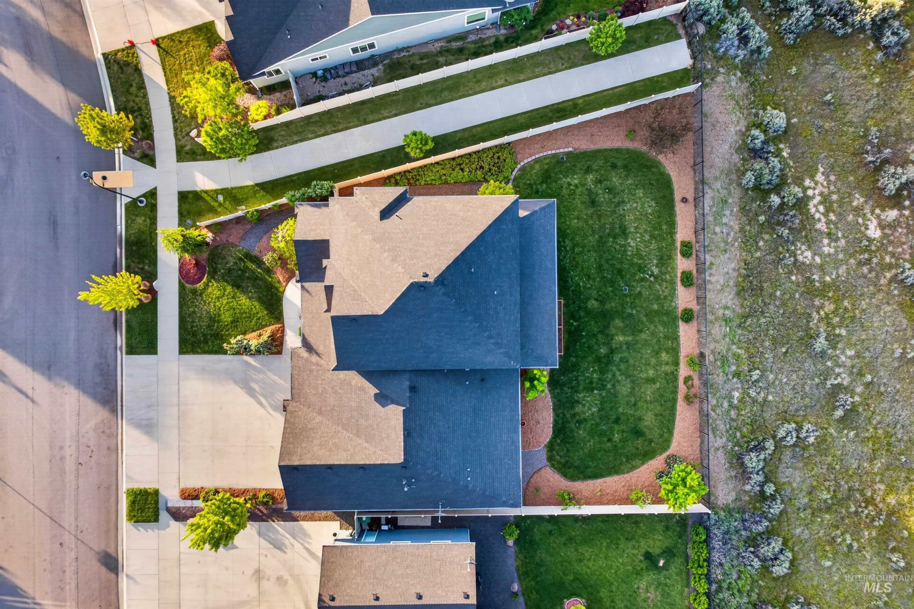 7624 S Wagons View Avenue, Boise, Idaho 83716, 5 Bedrooms, 3 Bathrooms, Residential For Sale, Price $1,200,000, 98986361