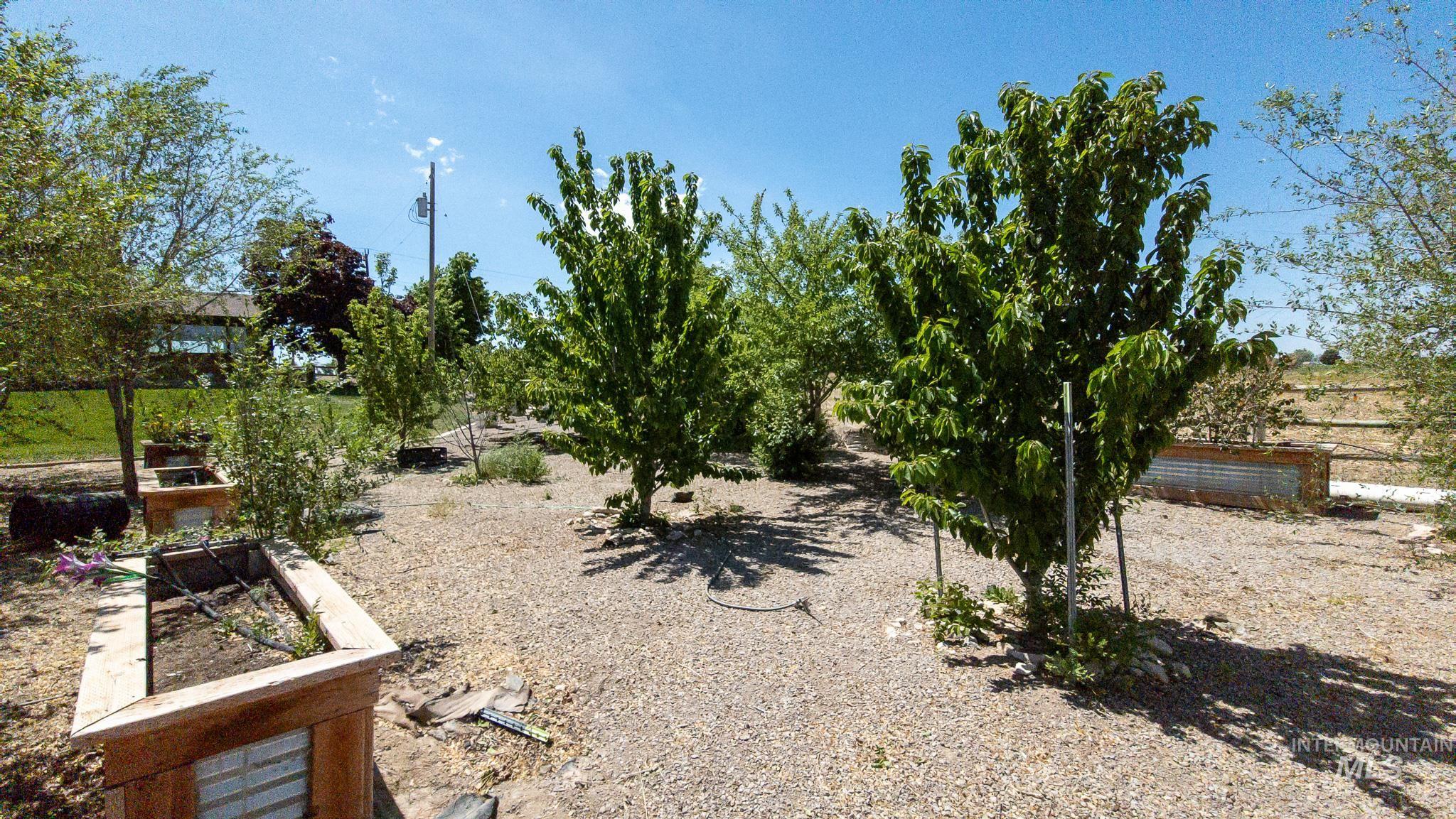 1530 E 4200 N, Buhl, Idaho 83316, 4 Bedrooms, 3 Bathrooms, Residential For Sale, Price $649,900,MLS 98986362