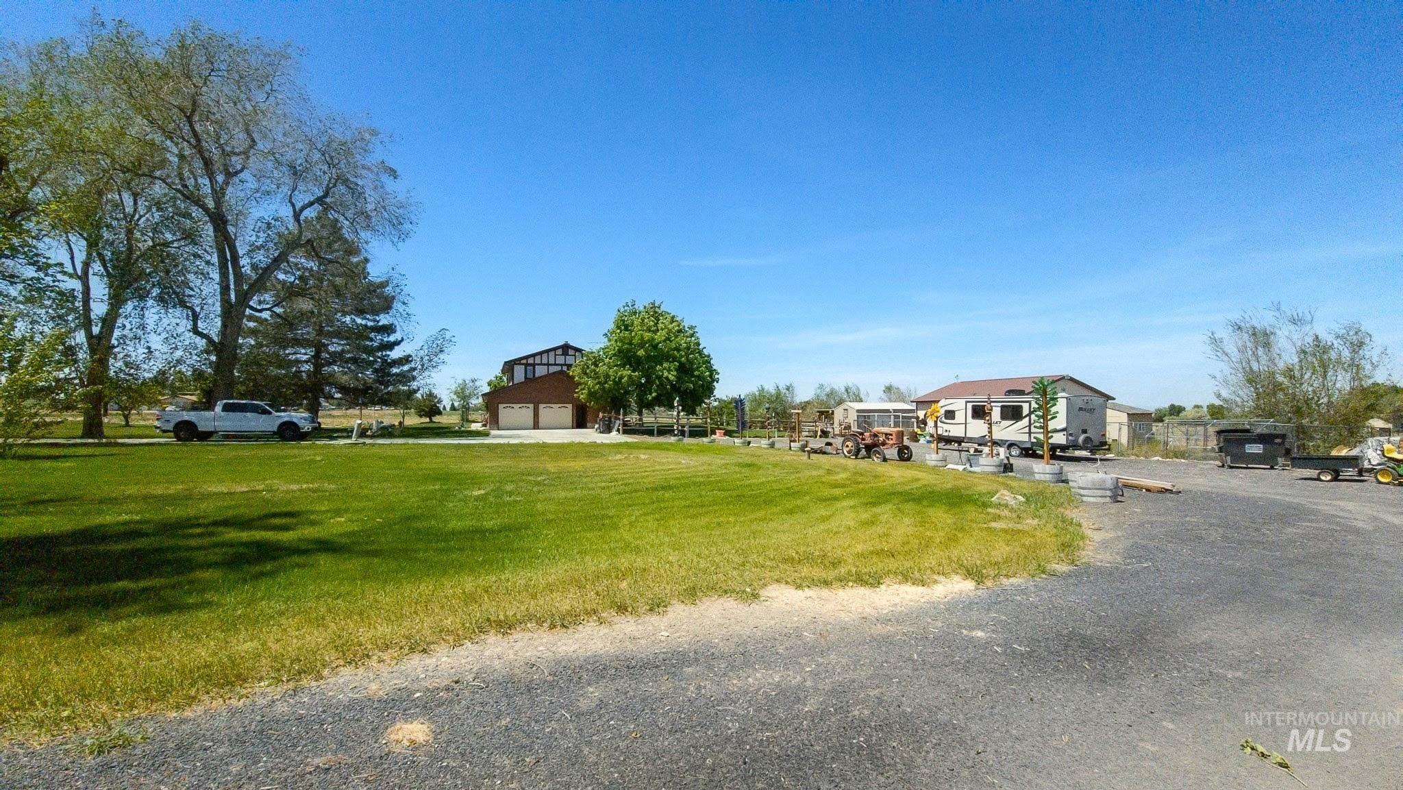 1530 E 4200 N, Buhl, Idaho 83316, 4 Bedrooms, 3 Bathrooms, Residential For Sale, Price $649,900,MLS 98986362