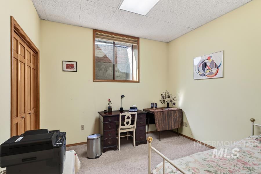415 N Polk St, Moscow, Idaho 83843, 5 Bedrooms, 3 Bathrooms, Residential For Sale, Price $680,000,MLS 98986365