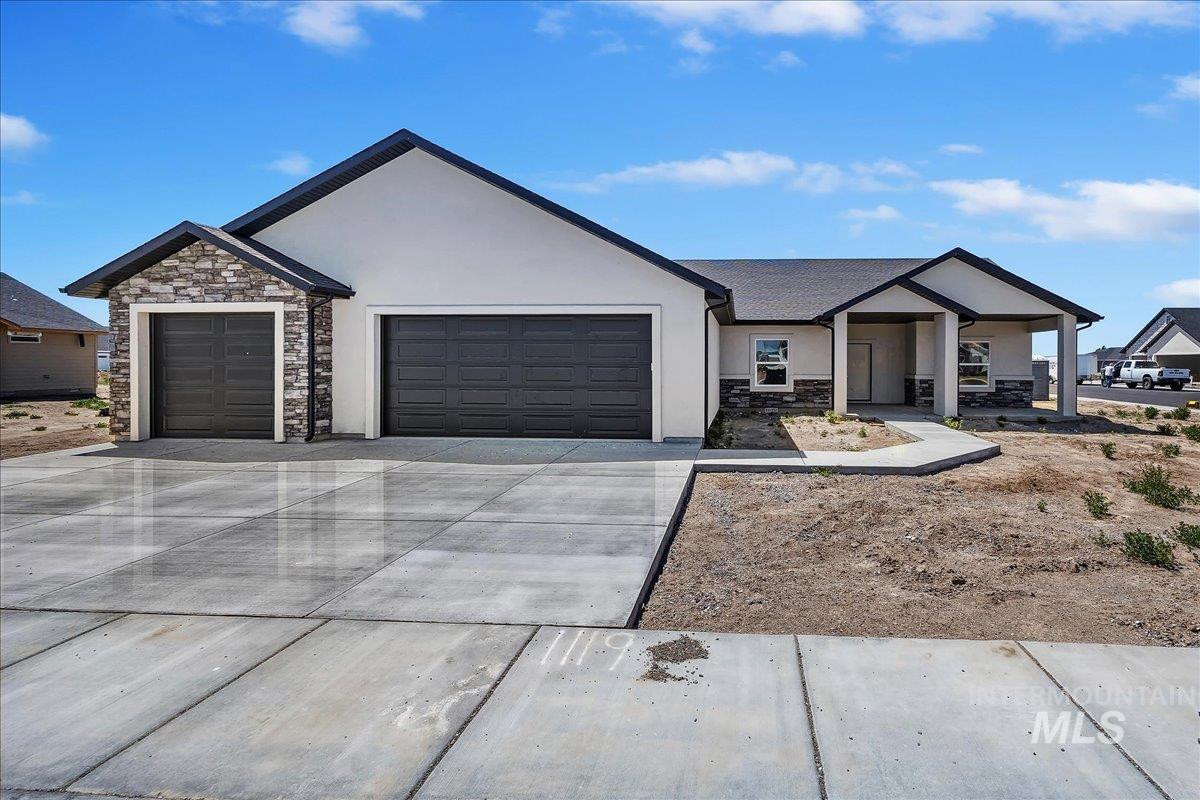 1119 Sage, Rupert, Idaho 83350, 4 Bedrooms, 2 Bathrooms, Residential For Sale, Price $465,000, 98986366