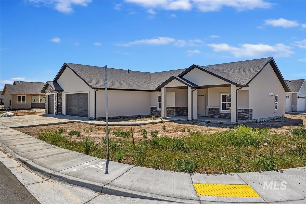 1119 Sage, Rupert, Idaho 83350, 4 Bedrooms, 2 Bathrooms, Residential For Sale, Price $465,000, 98986366