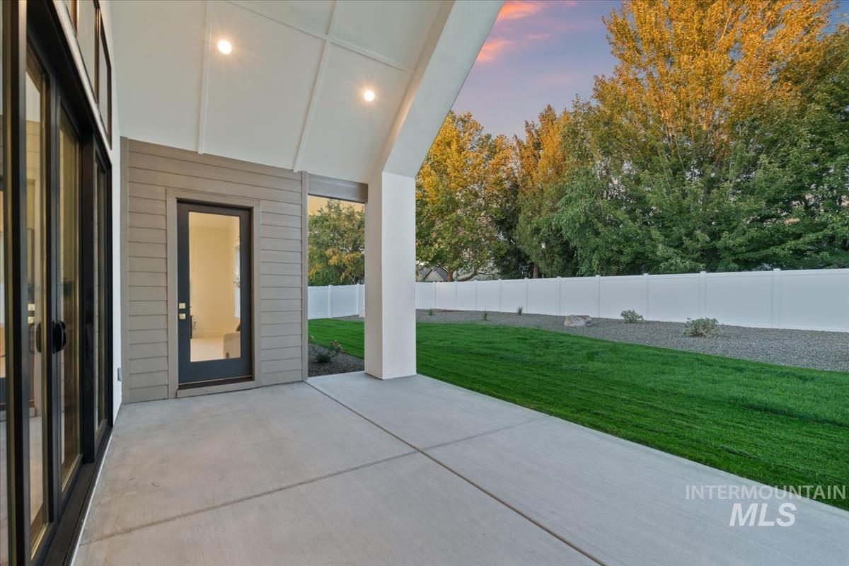 196 N Timber Wolf Pl, Eagle, Idaho 83616, 4 Bedrooms, 3.5 Bathrooms, Residential For Sale, Price $1,249,900, 98986367