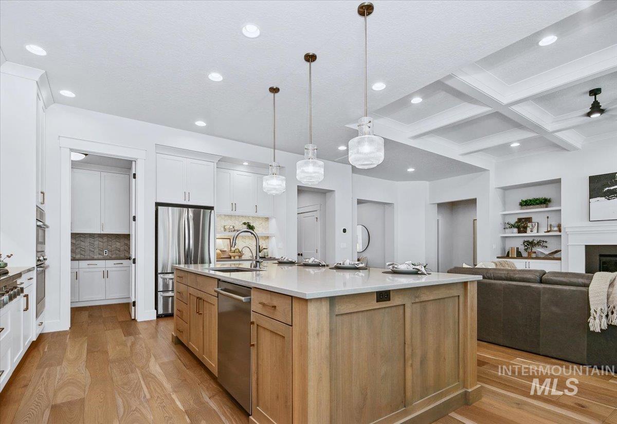 3834 E Englehart Ln., Meridian, Idaho 83642, 4 Bedrooms, 3.5 Bathrooms, Residential For Sale, Price $959,500, 98986368