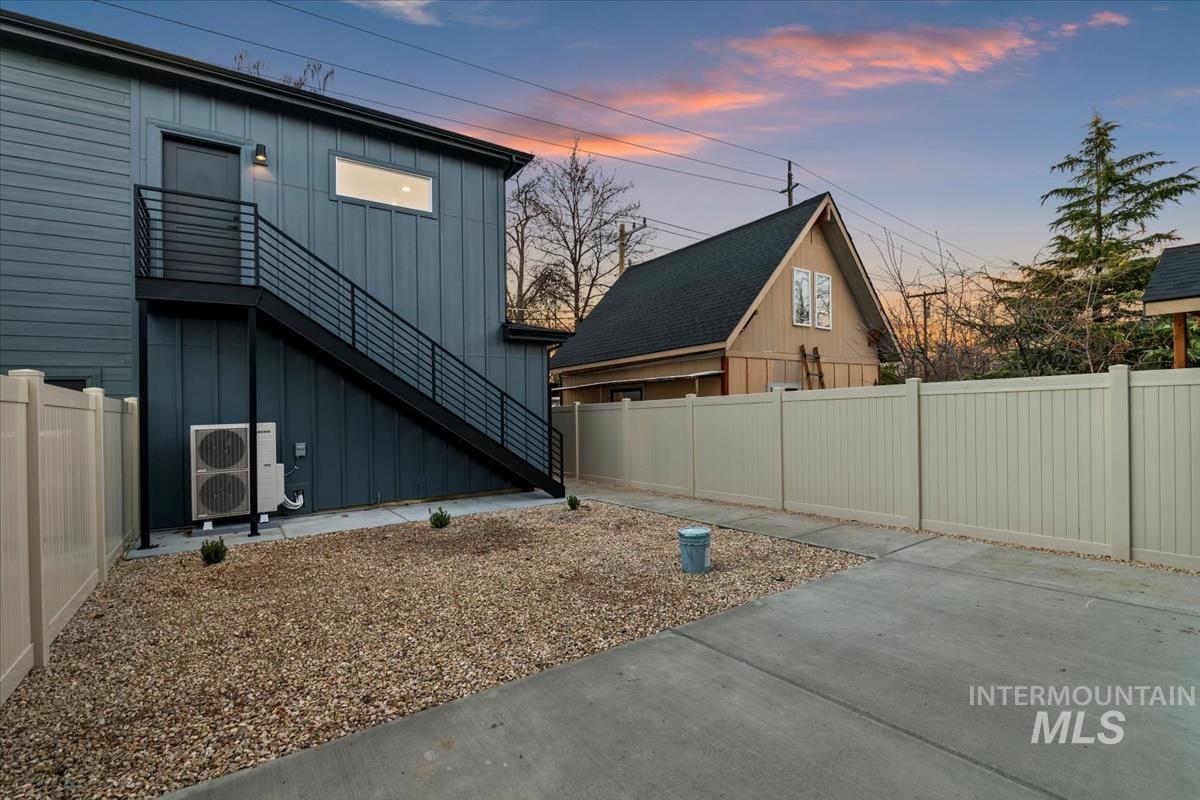 1715 N 31st St, Boise, Idaho 83703, 3 Bedrooms, 3.5 Bathrooms, Residential For Sale, Price $749,900,MLS 98986370