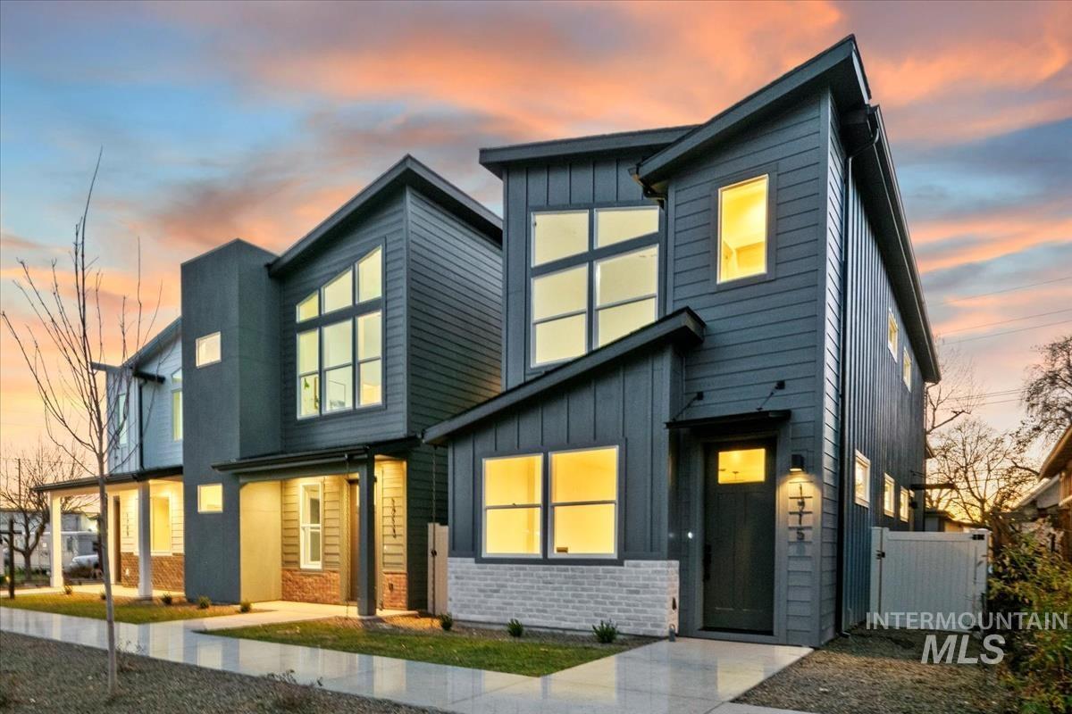 1715 N 31st St, Boise, Idaho 83703, 3 Bedrooms, 3.5 Bathrooms, Residential For Sale, Price $749,900,MLS 98986370