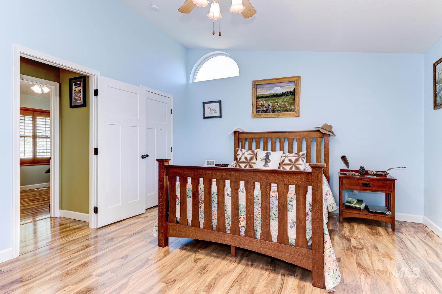 211 Evergreen Dr., Boise, Idaho 83716, 3 Bedrooms, 3 Bathrooms, Residential For Sale, Price $499,000, 98986373